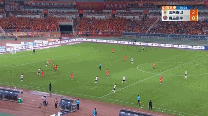 乐鱼VIP注册-【中超】谢文能反戈2球克雷桑破门 泰山4比2海牛