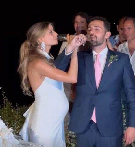 乐鱼app-B席月初结婚 妻子怀孕6个月 或先租后买加盟巴萨？